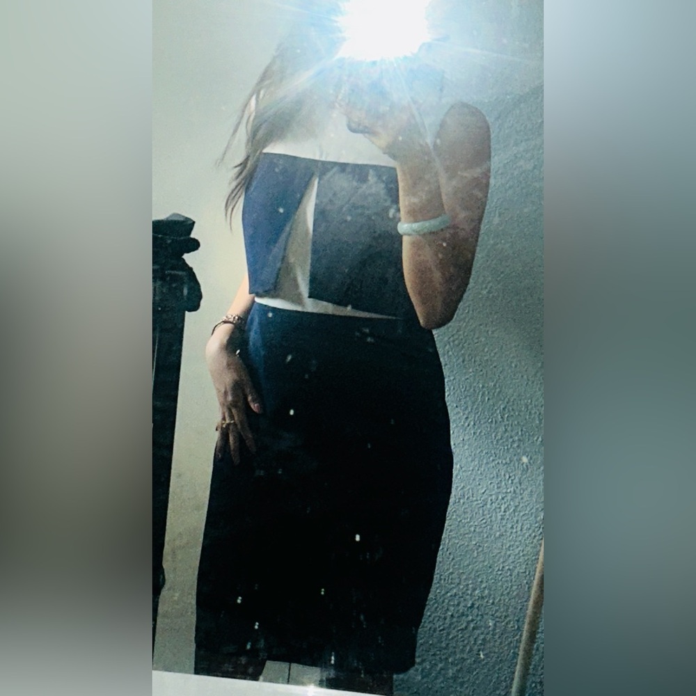 Donna Morgan Navy and White Midi Skirt